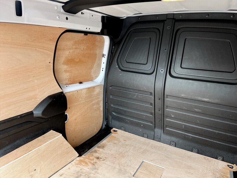 Used Renault Kangoo 2024 for sale - 76643053: Photo 29