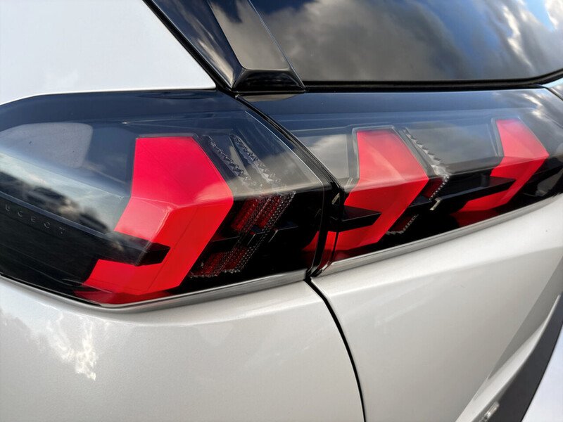 Used Peugeot 2008 2020 for sale - 77233463: Photo 20