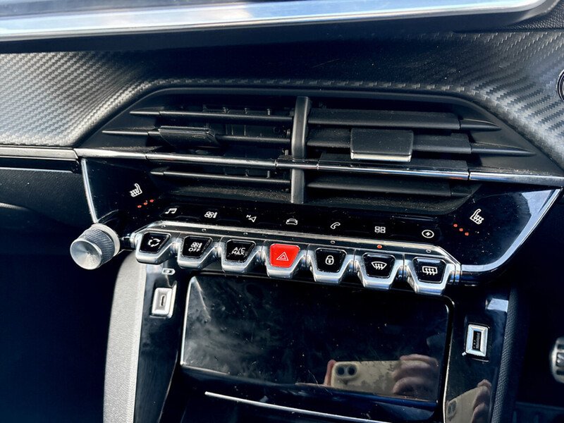 Used Peugeot 2008 2020 for sale - 77233463: Photo 36