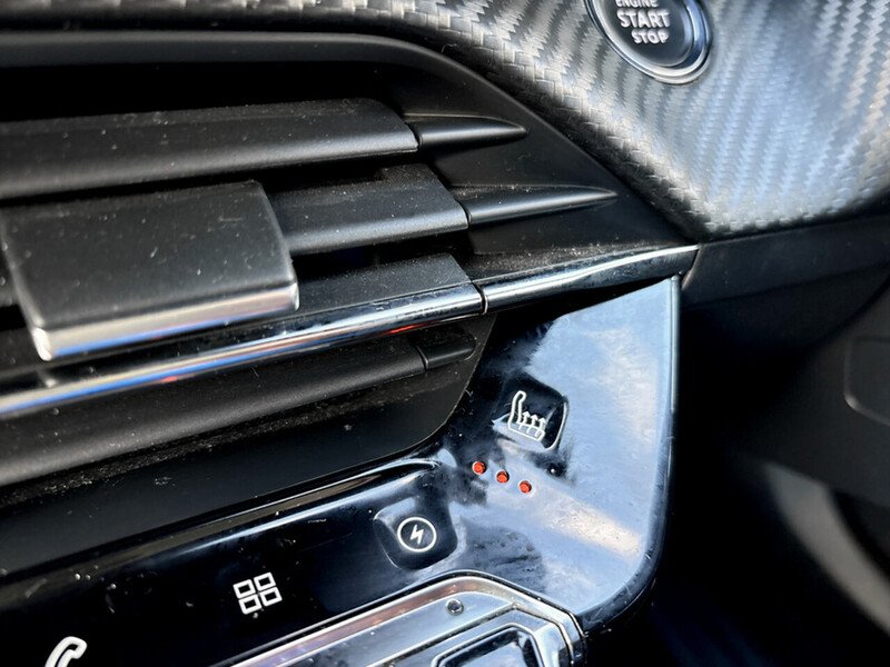 Used Peugeot 2008 2020 for sale - 77233463: Photo 37