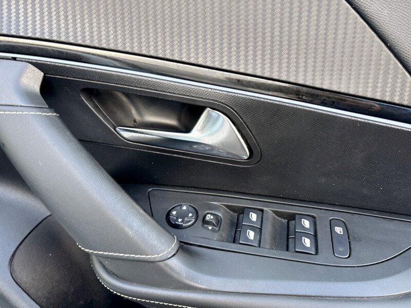 Used Peugeot 2008 2020 for sale - 77233463: Photo 39