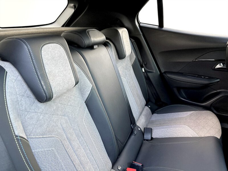 Used Peugeot 2008 2020 for sale - 77233463: Photo 40