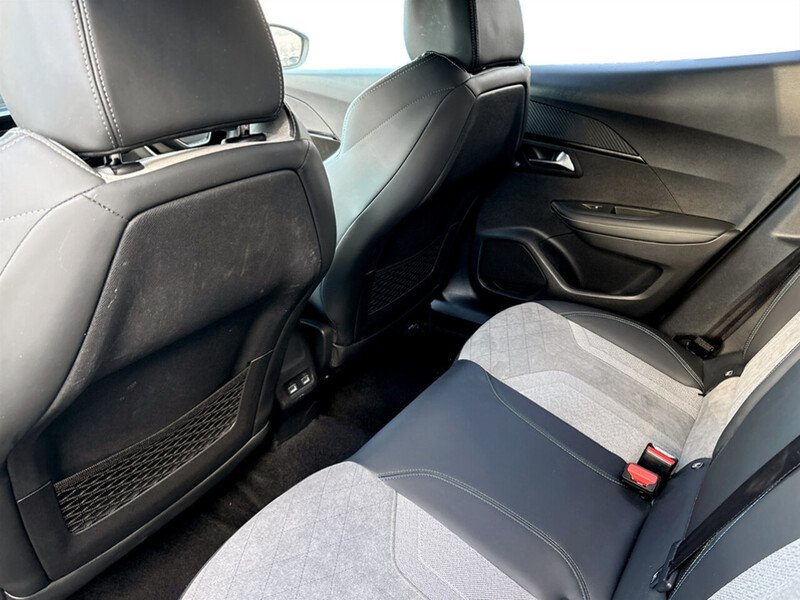 Used Peugeot 2008 2020 for sale - 77233463: Photo 41