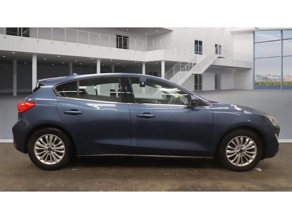 Used Ford Focus 2020 for sale - 76288017: Photo 3