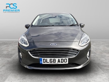 Used Ford Fiesta 2018 for sale - 78303201: Photo