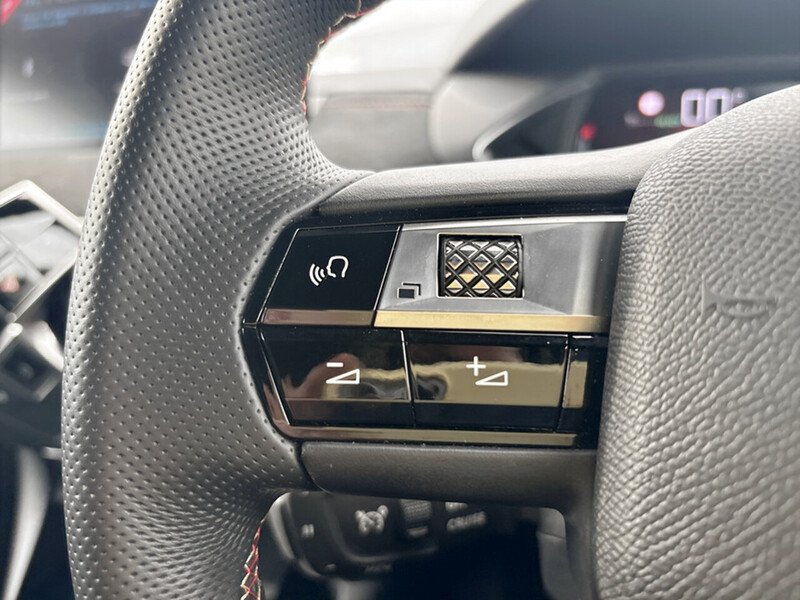 Used DS Automobiles DS 3 Crossback 2021 for sale - 77983462: Photo 33