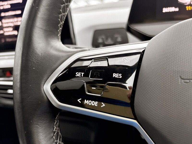 Used Volkswagen ID.3 2022 for sale - 77272319: Photo 29