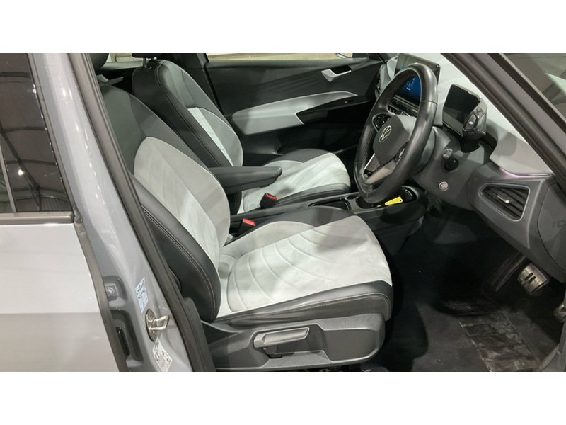 Used Volkswagen ID.3 2022 for sale - 77272319: Photo 4