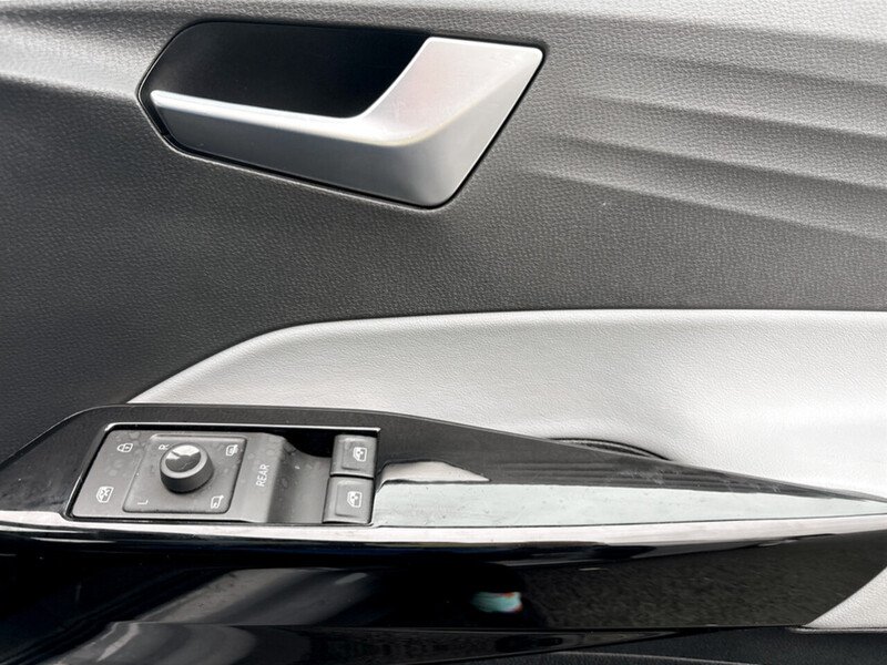 Used Volkswagen ID.3 2022 for sale - 77272319: Photo 41