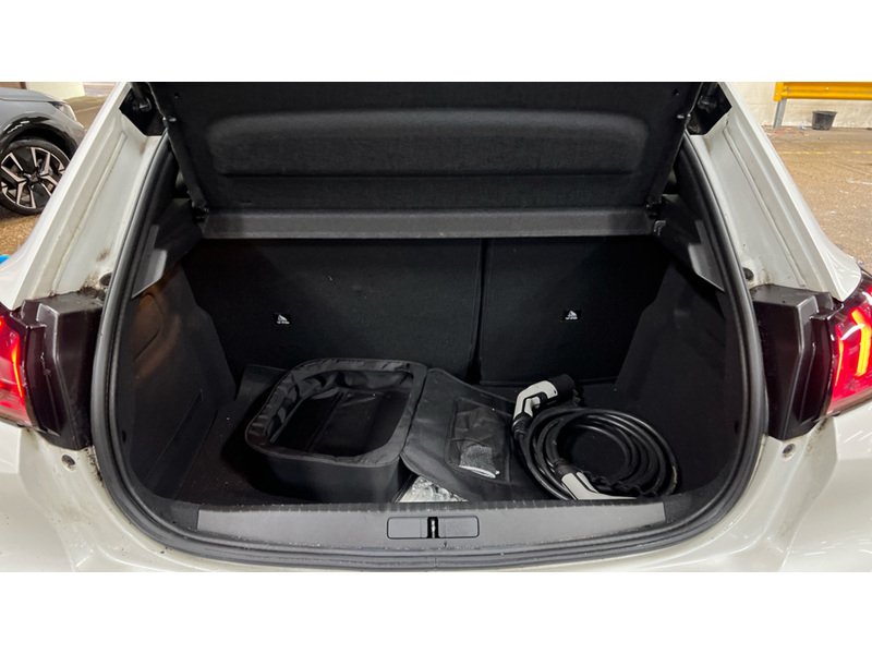 Used Peugeot 208 2021 for sale - 77609499: Photo 7