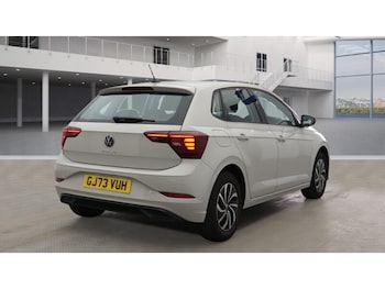 Used Volkswagen Polo 2023 for sale - 75643130: Photo