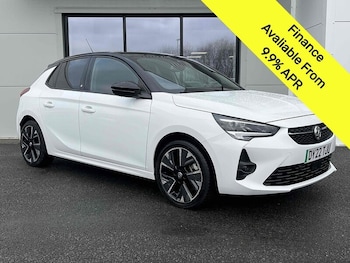 2022 - SRi Premium 5-Door