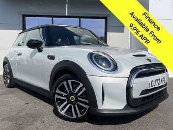 2022 - Cooper SE Level 2 3-Door