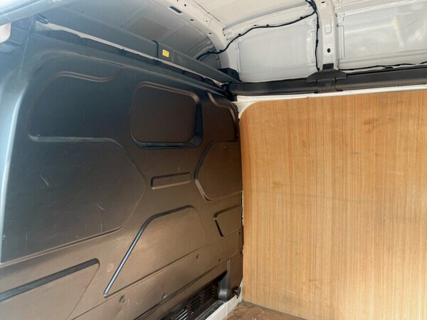 Used Ford Transit Custom 2022 for sale - 75704345: Photo 18