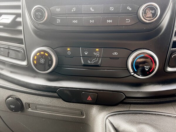 Used Ford Transit Custom 2022 for sale - 75704345: Photo 41