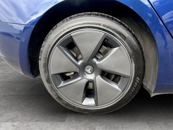 Used Tesla Model 3 2021 for sale - 76141969: Photo 10