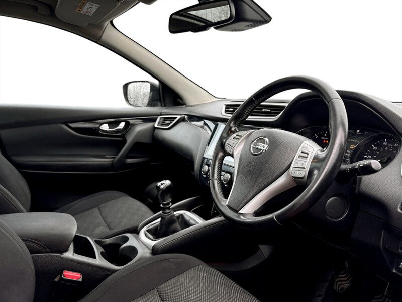 Used Nissan Qashqai 2017 for sale - 77636863: Photo 25