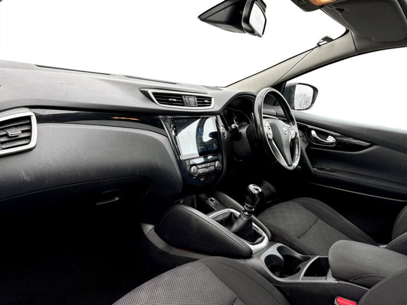 Used Nissan Qashqai 2017 for sale - 77636863: Photo 29