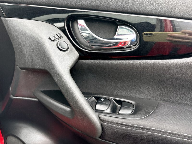 Used Nissan Qashqai 2017 for sale - 77636863: Photo 35