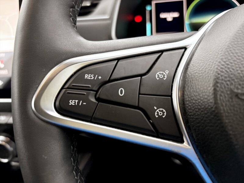 Used Renault Zoe 2023 for sale - 77313778: Photo 30