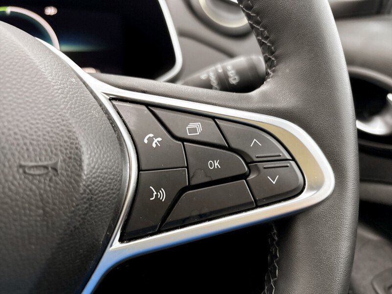 Used Renault Zoe 2023 for sale - 77313778: Photo 32