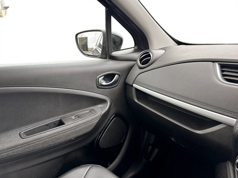 Used Renault Zoe 2023 for sale - 77313778: Photo 33