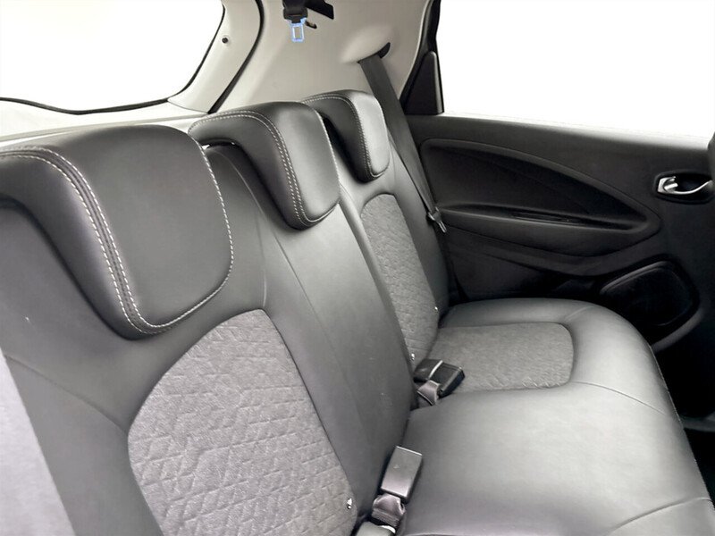 Used Renault Zoe 2023 for sale - 77313778: Photo 42