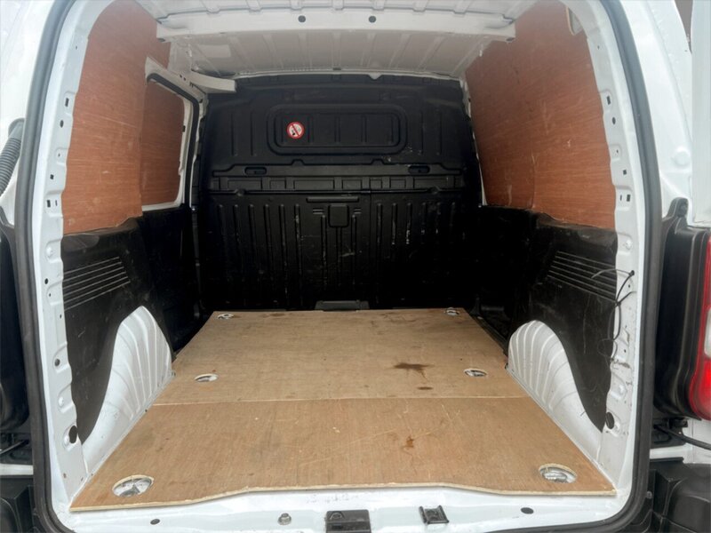 Used Citroen Berlingo 2021 for sale - 77084221: Photo 23