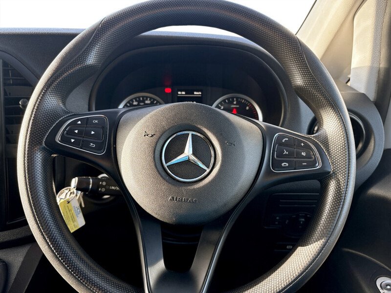 Used Mercedes-Benz Vito 2021 for sale - 77375692: Photo 32