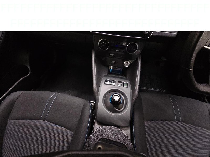 Used Nissan Leaf 2021 for sale - 76784392: Photo 4