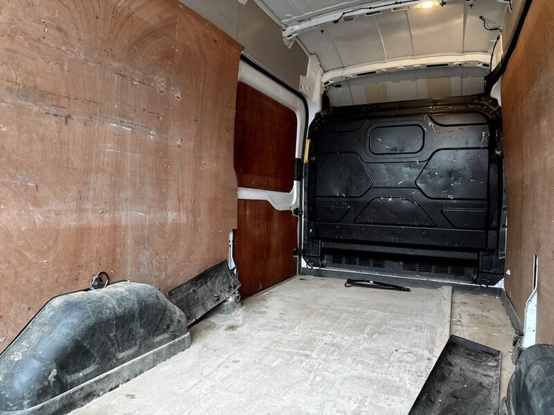 Used Ford Transit 2021 for sale - 77149433: Photo 23
