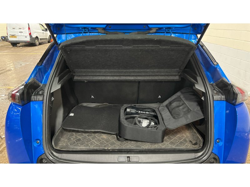 Used Peugeot 2008 2021 for sale - 77803181: Photo 7