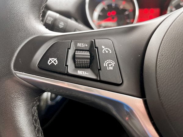 Used Vauxhall ADAM 2015 for sale - 76339778: Photo 28