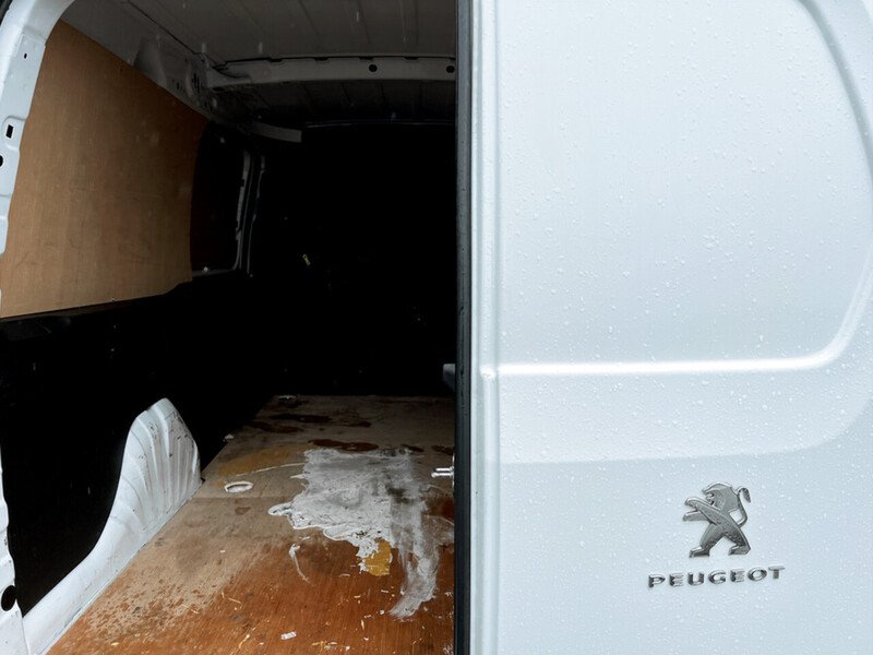 Used Peugeot Partner 2021 for sale - 76564867: Photo 26
