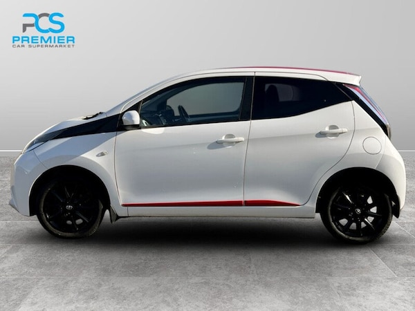 Used Toyota AYGO 2018 for sale - 76126049: Photo 18