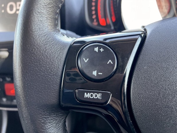Used Toyota AYGO 2018 for sale - 76126049: Photo 29