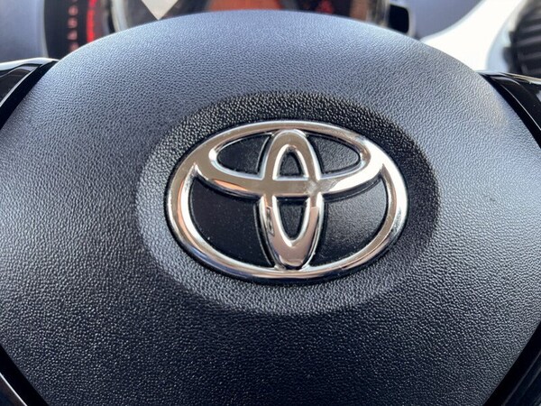 Used Toyota AYGO 2018 for sale - 76126049: Photo 31
