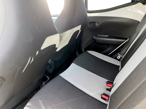 Used Toyota AYGO 2018 for sale - 76126049: Photo 40