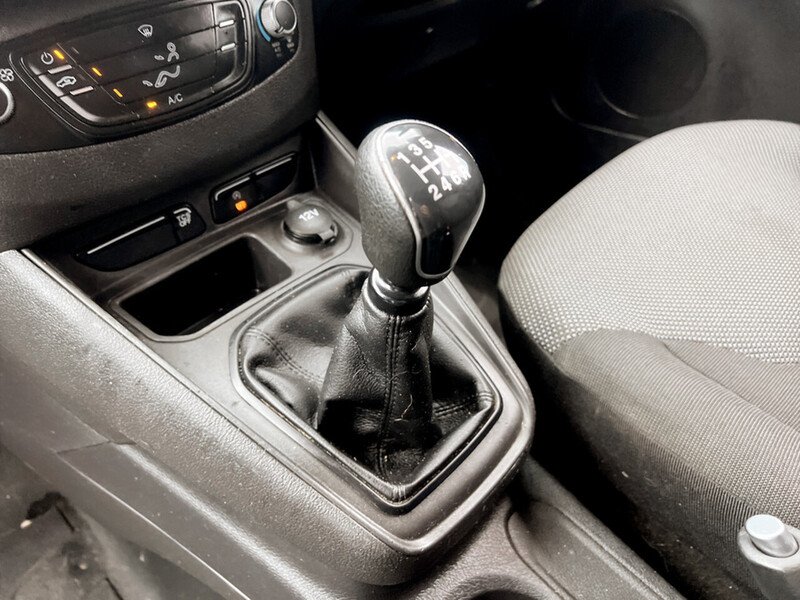 Used Ford Transit Courier 2021 for sale - 76682382: Photo 33