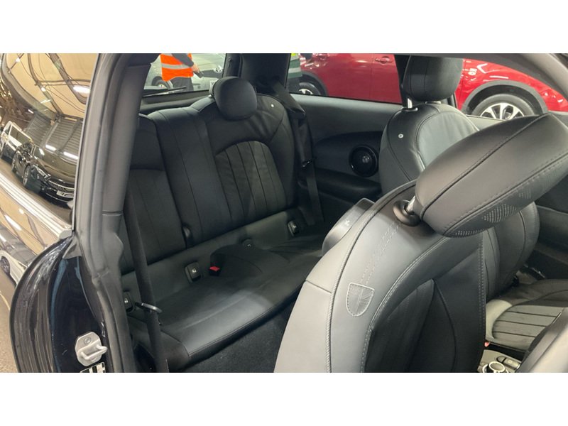 Used MINI Hatch 2023 for sale - 77328776: Photo 12