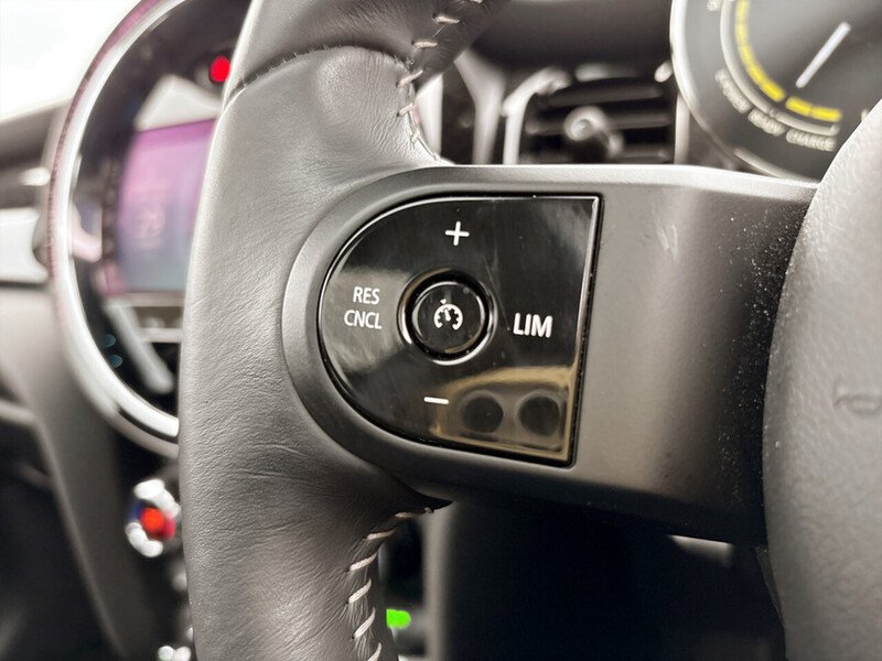 Used MINI Electric Hatch 2023 for sale - 77328776: Photo 34