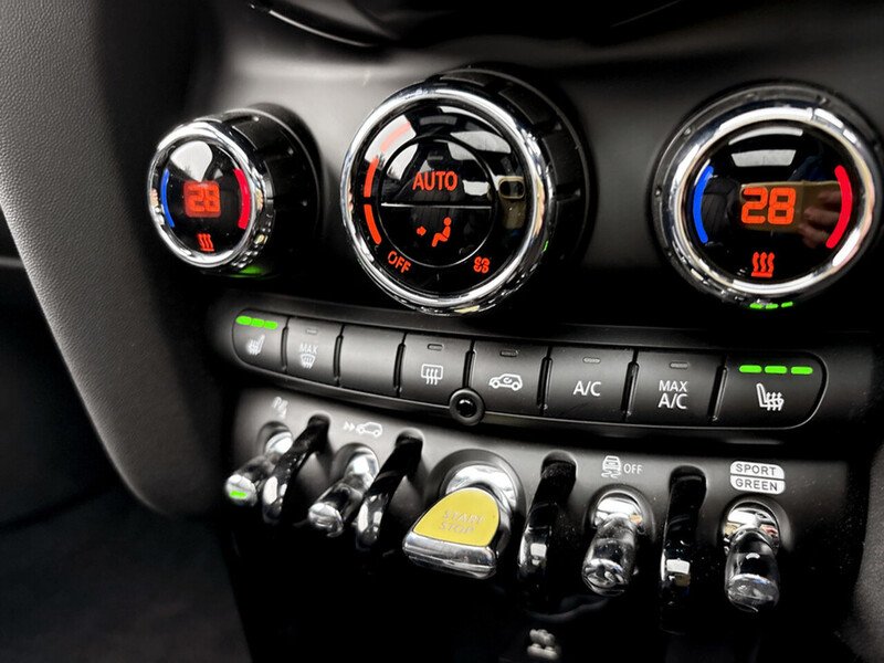 Used MINI Electric Hatch 2023 for sale - 77328776: Photo 43