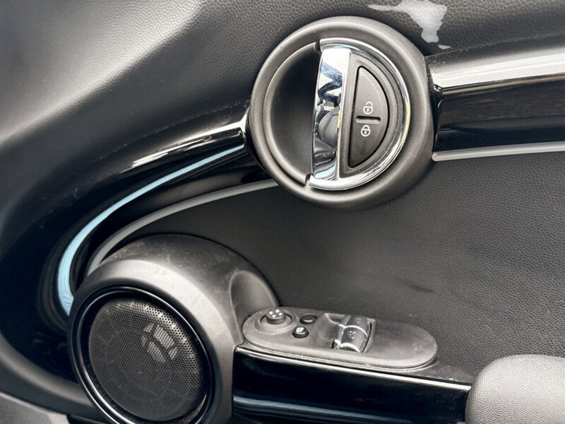 Used MINI Electric Hatch 2023 for sale - 77328776: Photo 47