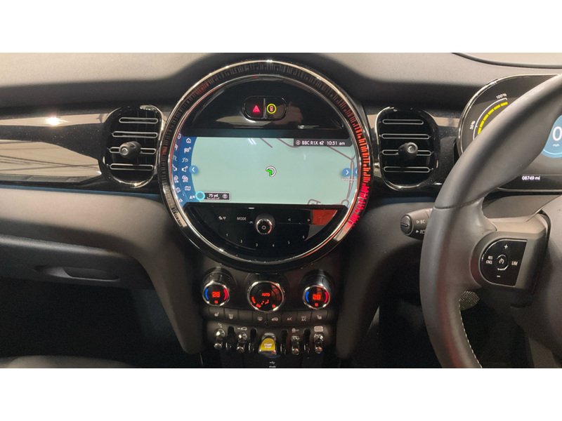 Used MINI Hatch 2023 for sale - 77328776: Photo 9