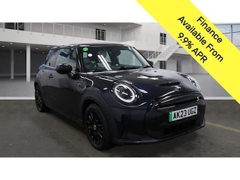 2023 - 135kW Cooper S Level 3 33kWh 3dr Auto