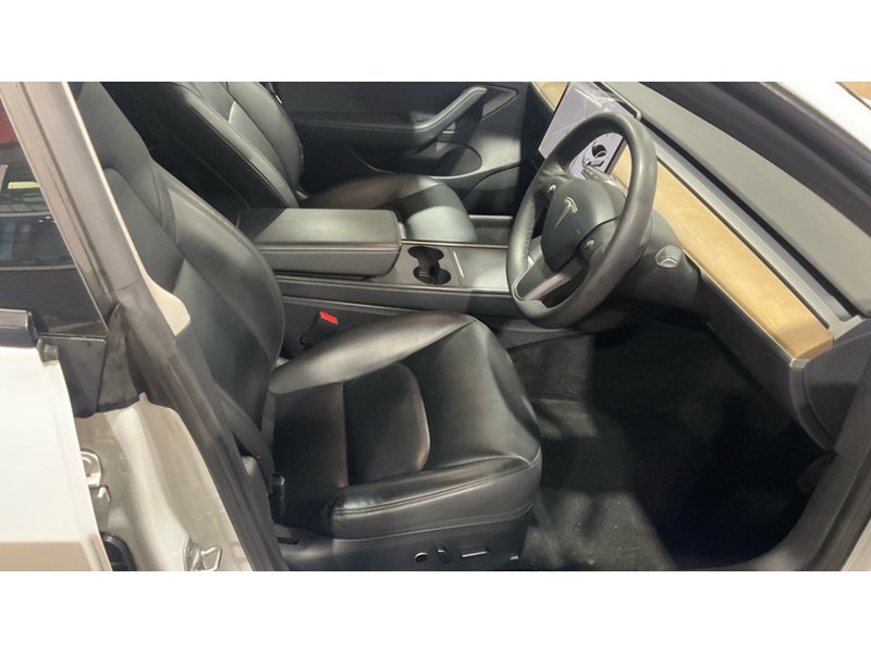 Used Tesla Model 3 2021 for sale - 76396636: Photo 4