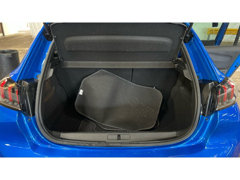 Used Peugeot 208 2023 for sale - 76591253: Photo 7