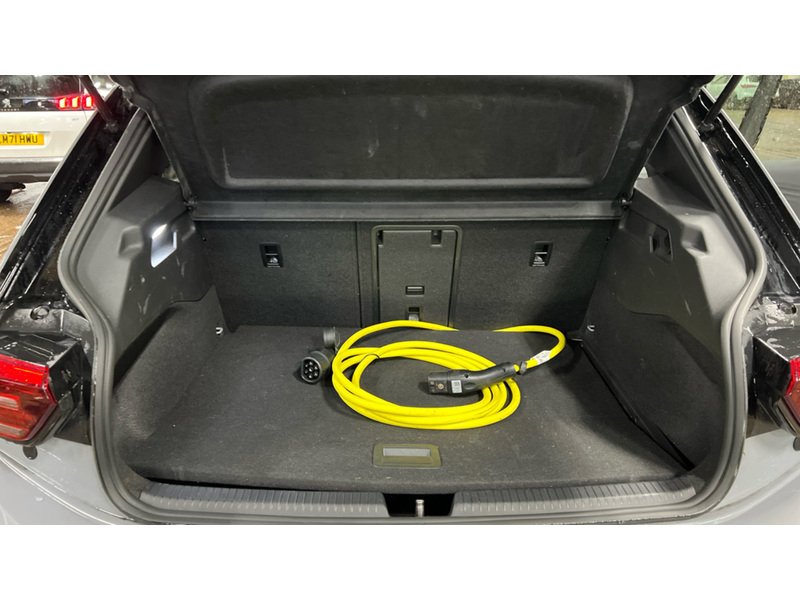 Used Volkswagen ID.3 2022 for sale - 77803188: Photo 7