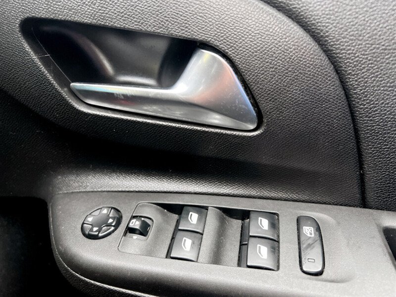 Used Vauxhall Corsa 2020 for sale - 76329377: Photo 40