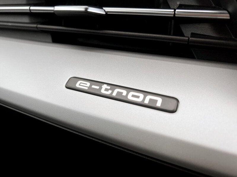 Used Audi Q4 e-tron 2021 for sale - 76157811: Photo 45